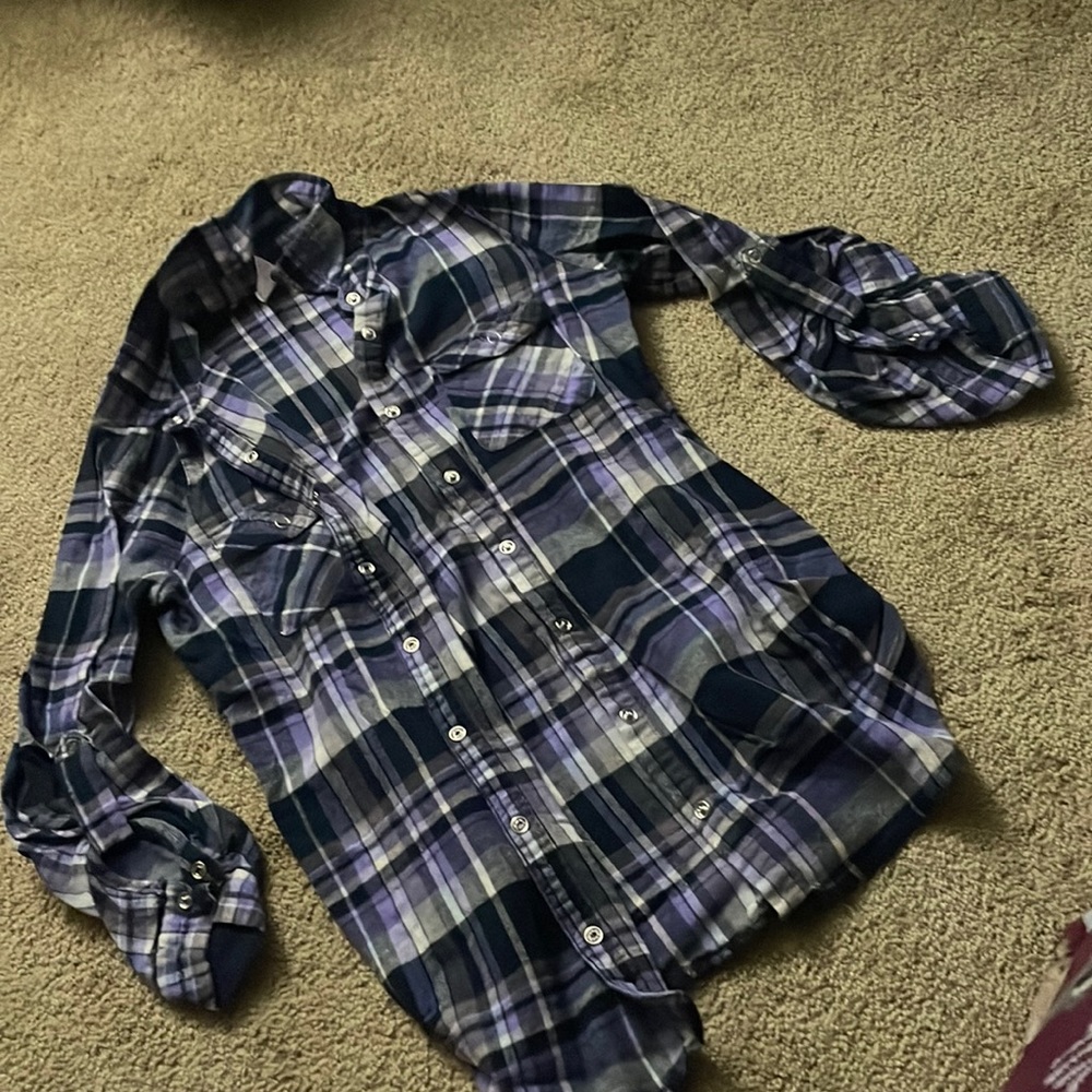 Three no boundaries flannel hoodies